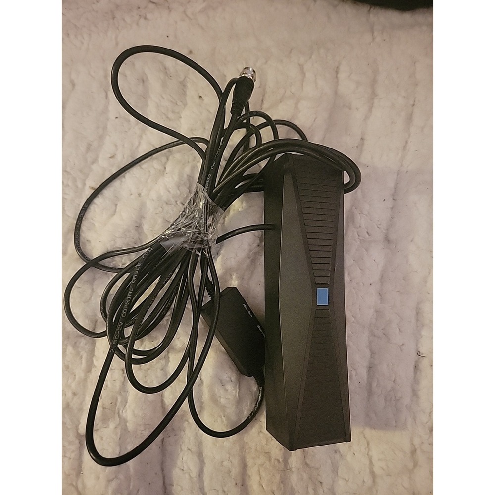 URIIU Tv Antenna Smart TV Indoor, HD TV Antenna - BOX OPENED NEVER USED.
